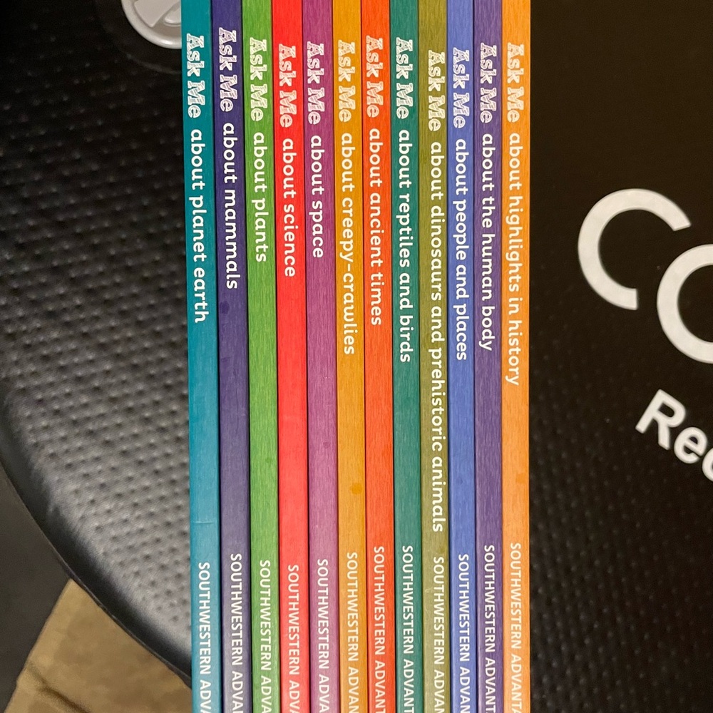 Southwestern advantage “Ask Me”  Book Set- 12 books like new - Picture 2 of 2
